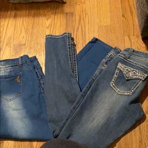 2 pair of jeans